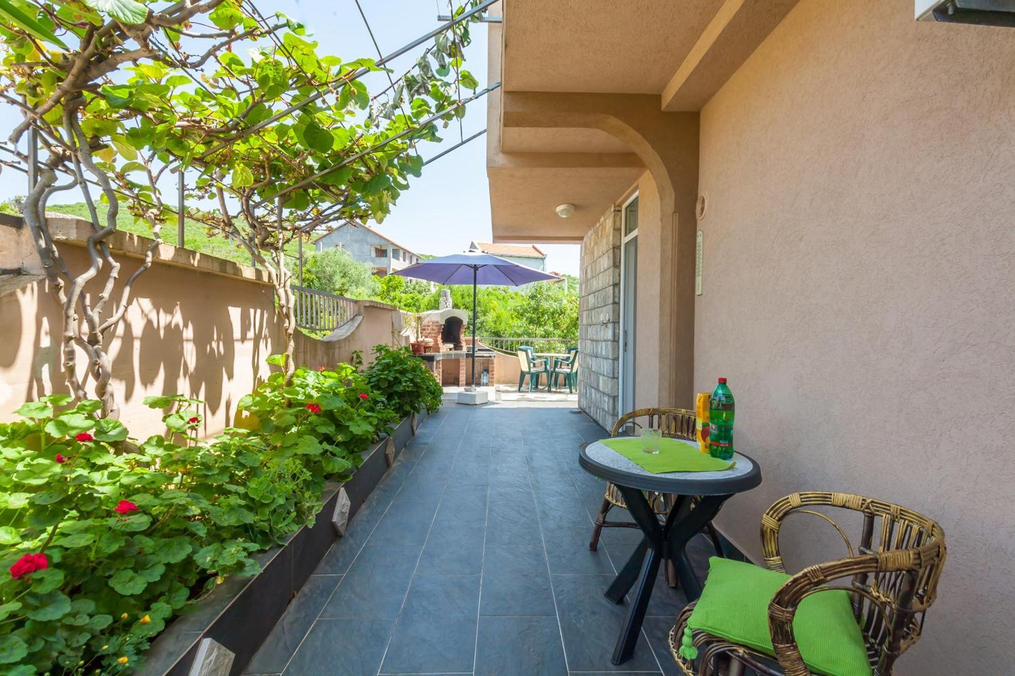 Apartments Mila Krimovica Oda fotoğraf