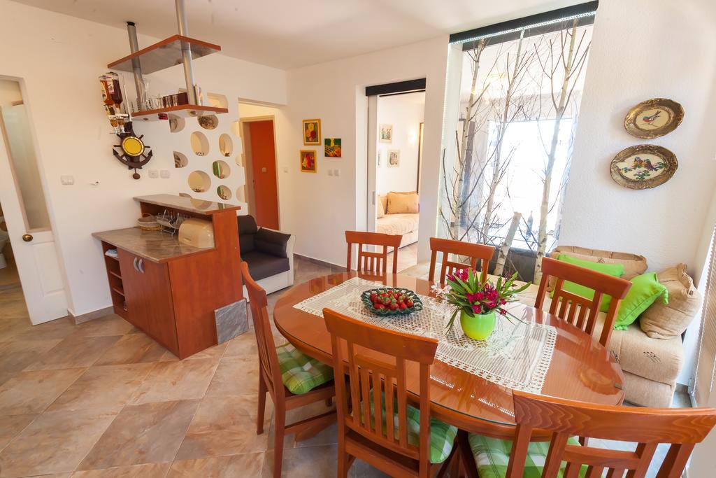 Apartments Mila Krimovica Dış mekan fotoğraf