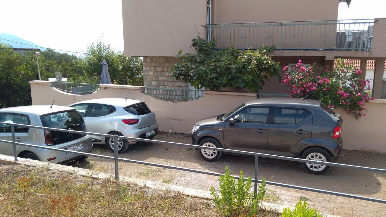 Apartments Mila Krimovica Dış mekan fotoğraf